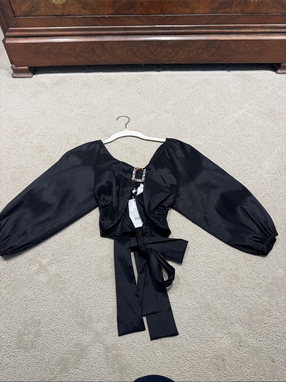 Black Puff Sleeve Tie-Back Crop Top